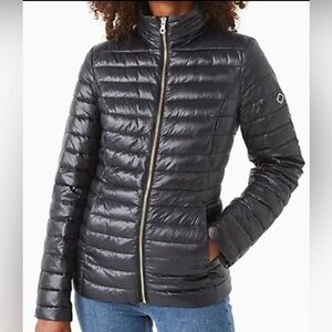 Kate Spade black down lightweight packable zip up puffer jacket size medium